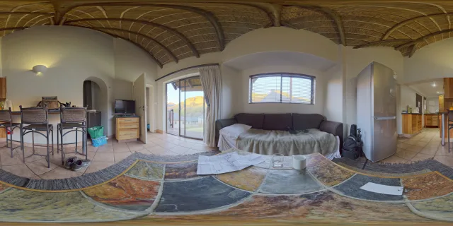 Living en 360° · Foto de casa en venta en Las Palmas, Santa Cruz de la Sierra